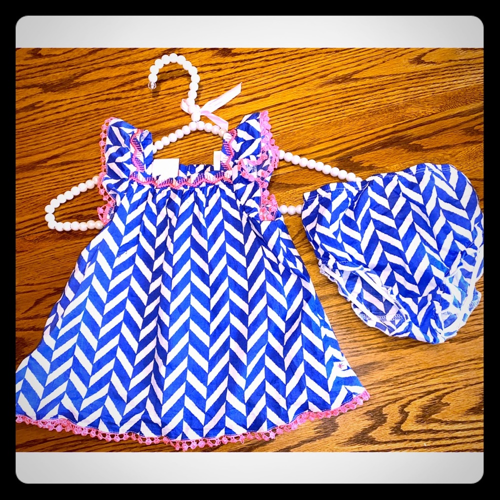 NEW✨ BRU 💙🤍Chevron & 💗Pom-Pom Dress 👗 12m